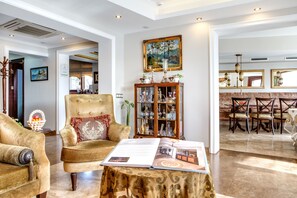 Ruang Istirahat Lobi