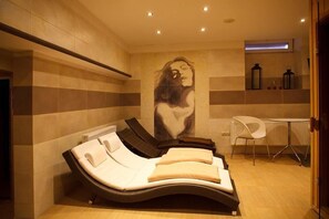 Masajes con piedras calientes, masajes deportivos, 1 sala de tratamiento