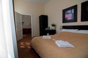 Double Room | Hypo-allergenic bedding, minibar, in-room safe, rollaway beds - Grand Hotel Trencin (Trencin)