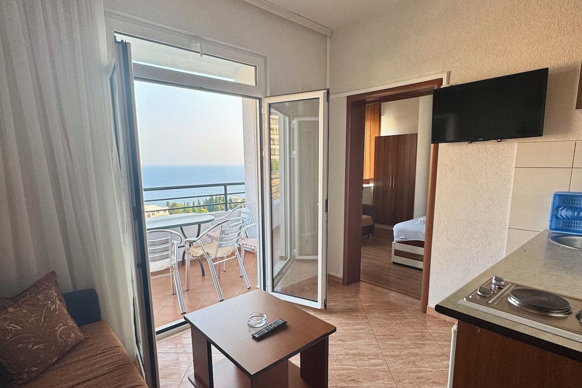 Apartment, 2 Bedrooms, Balcony, Sea View (5 Adults) | Living area | TV