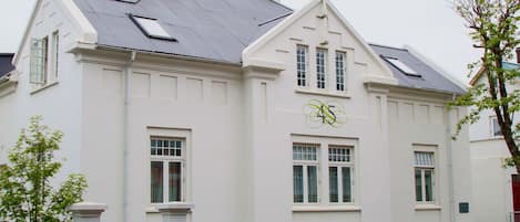 Fachada del alojamiento