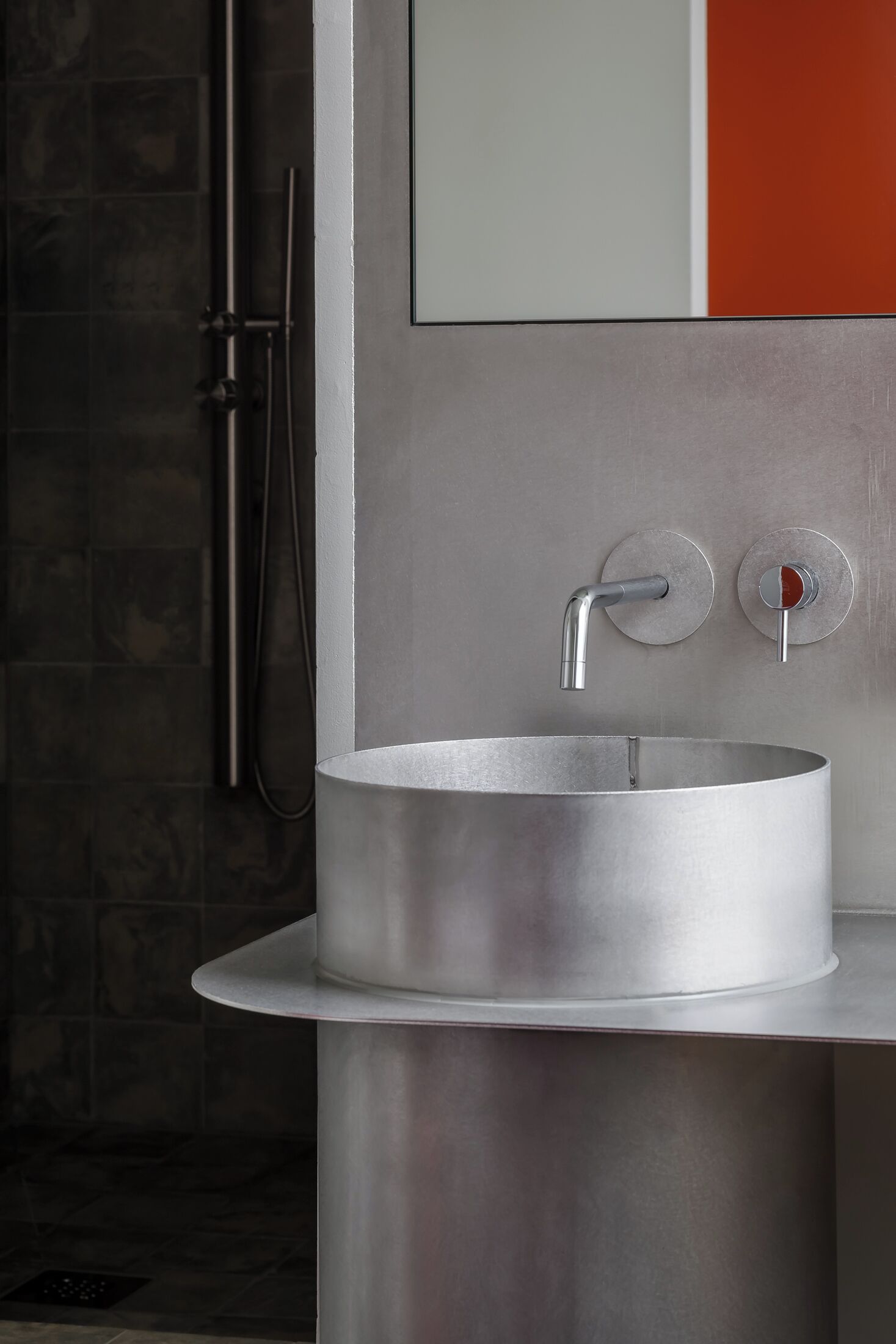 classic room | bathroom | hair dryer, towels