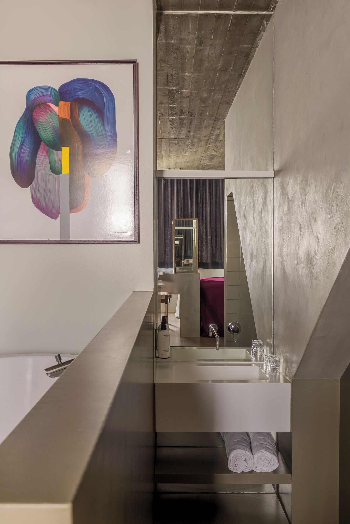 superior room (eco) | bathroom | hair dryer, towels