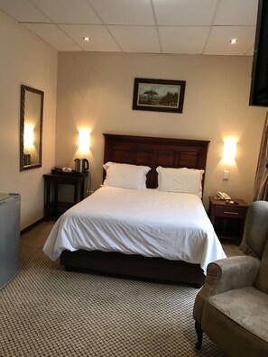 Premium bedding, minibar, in-room safe, desk