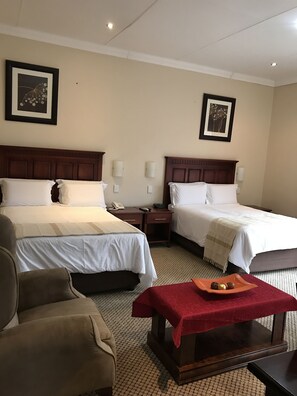 Premium bedding, minibar, in-room safe, desk