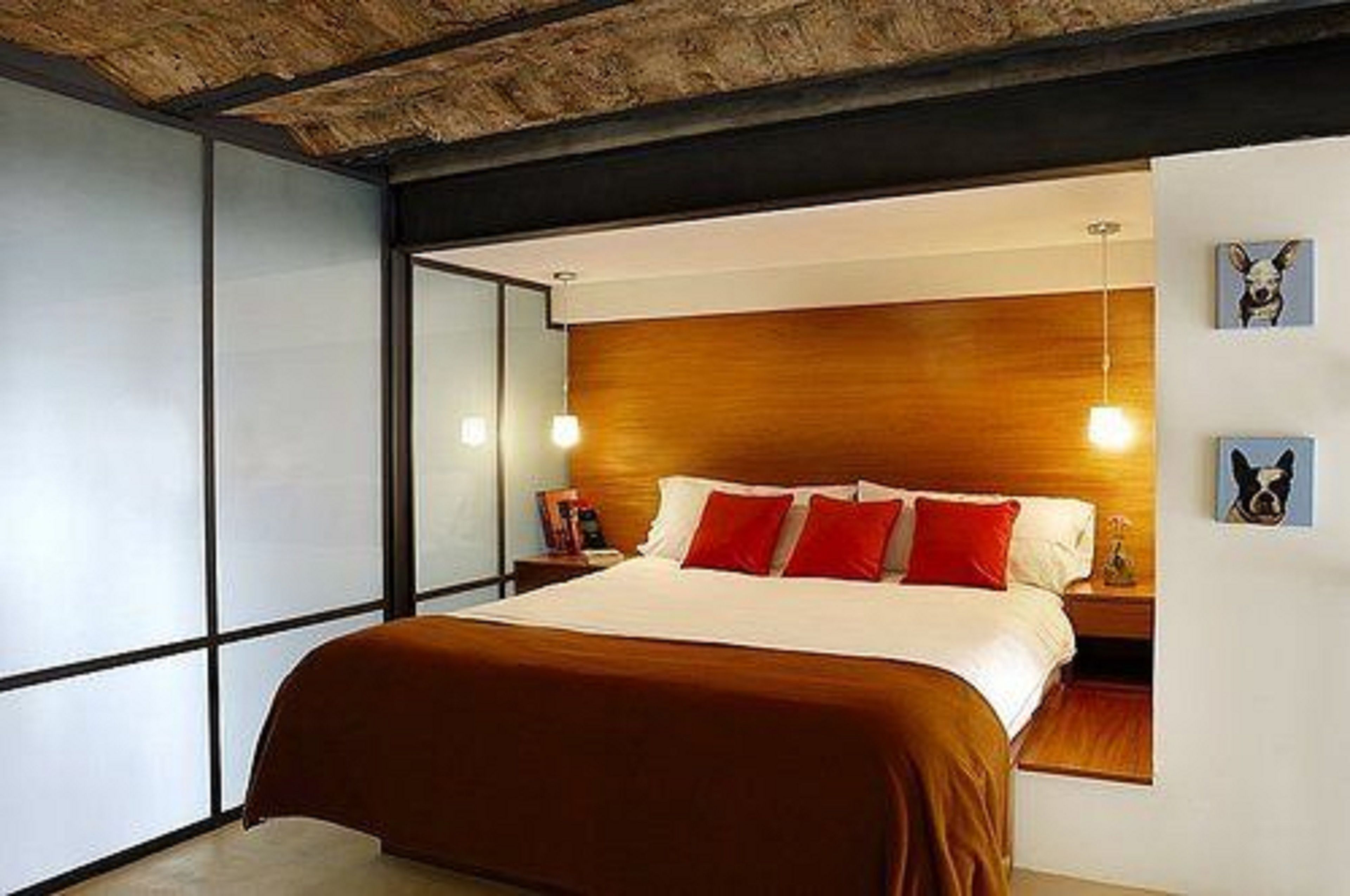 Photo - Poetry Building Recoleta