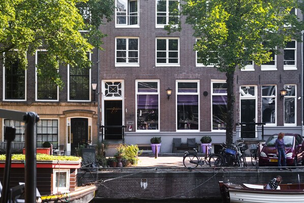 Front of property - Hotel Sebastian's (Amsterdam)