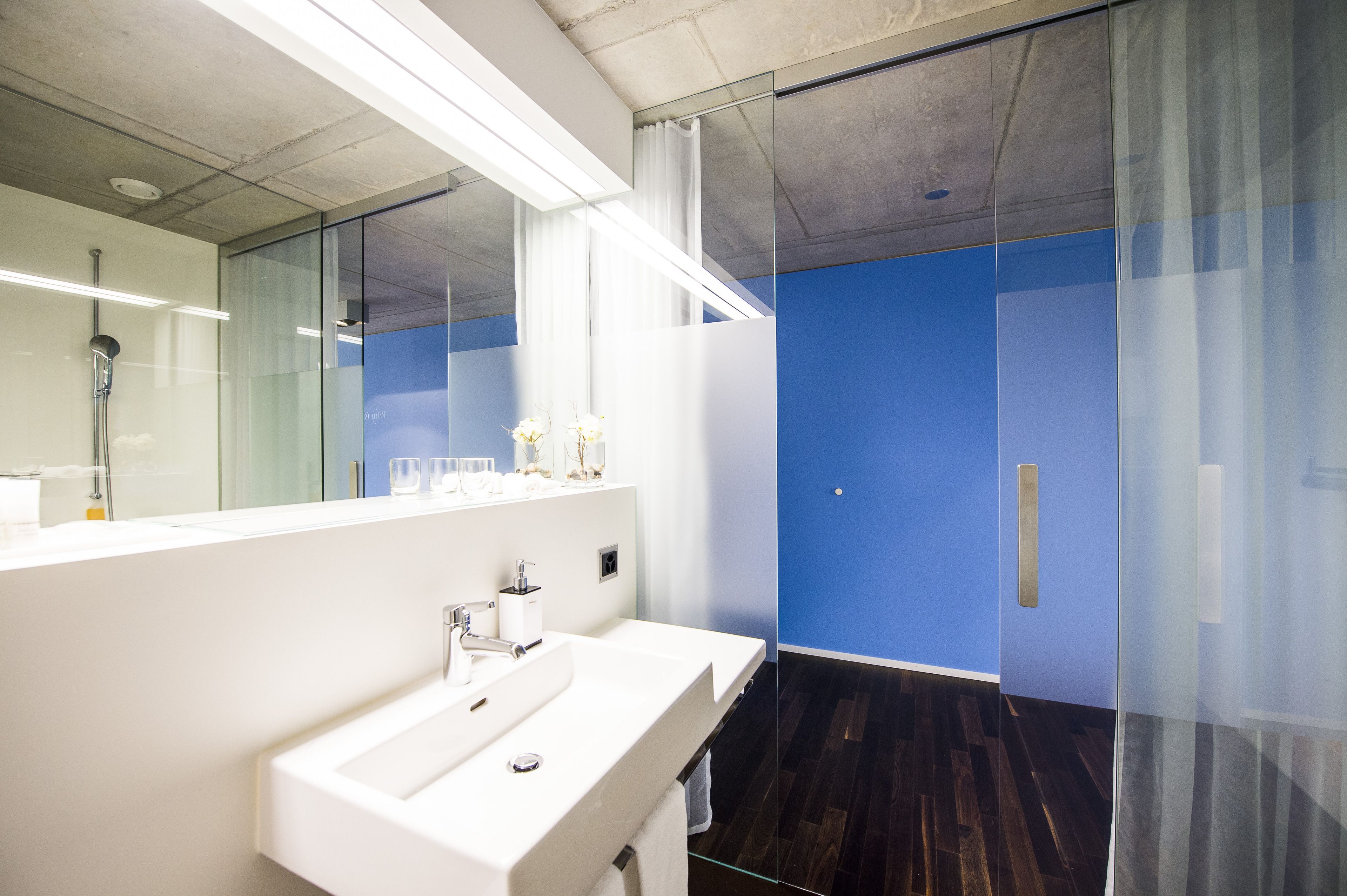 premium bedding, down duvets, minibar, in-room safe