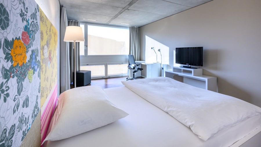 Hotel APART Welcoming I Urban Feel I Design