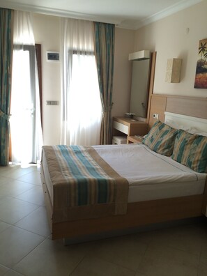 Quarto casal | Vista do quarto