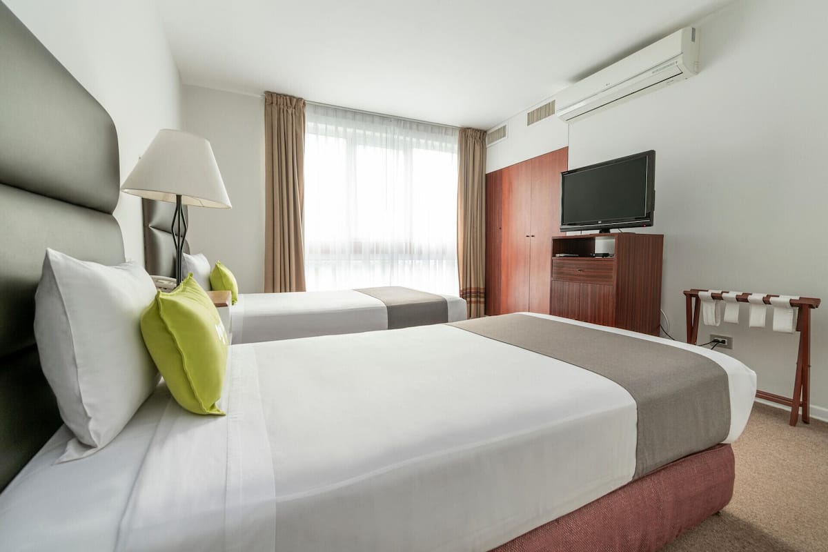 Pillow-top beds, in-room safe, desk, soundproofing