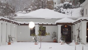 Front of property - Pelion Resort (Volos)