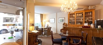 Hotel De Hofkamers