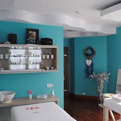 Sauna, hot tub, Turkish bath/hammam, body treatments, aromatherapy