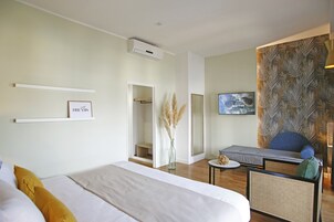 Minibar, decoración personalizada y muebles diferentes 