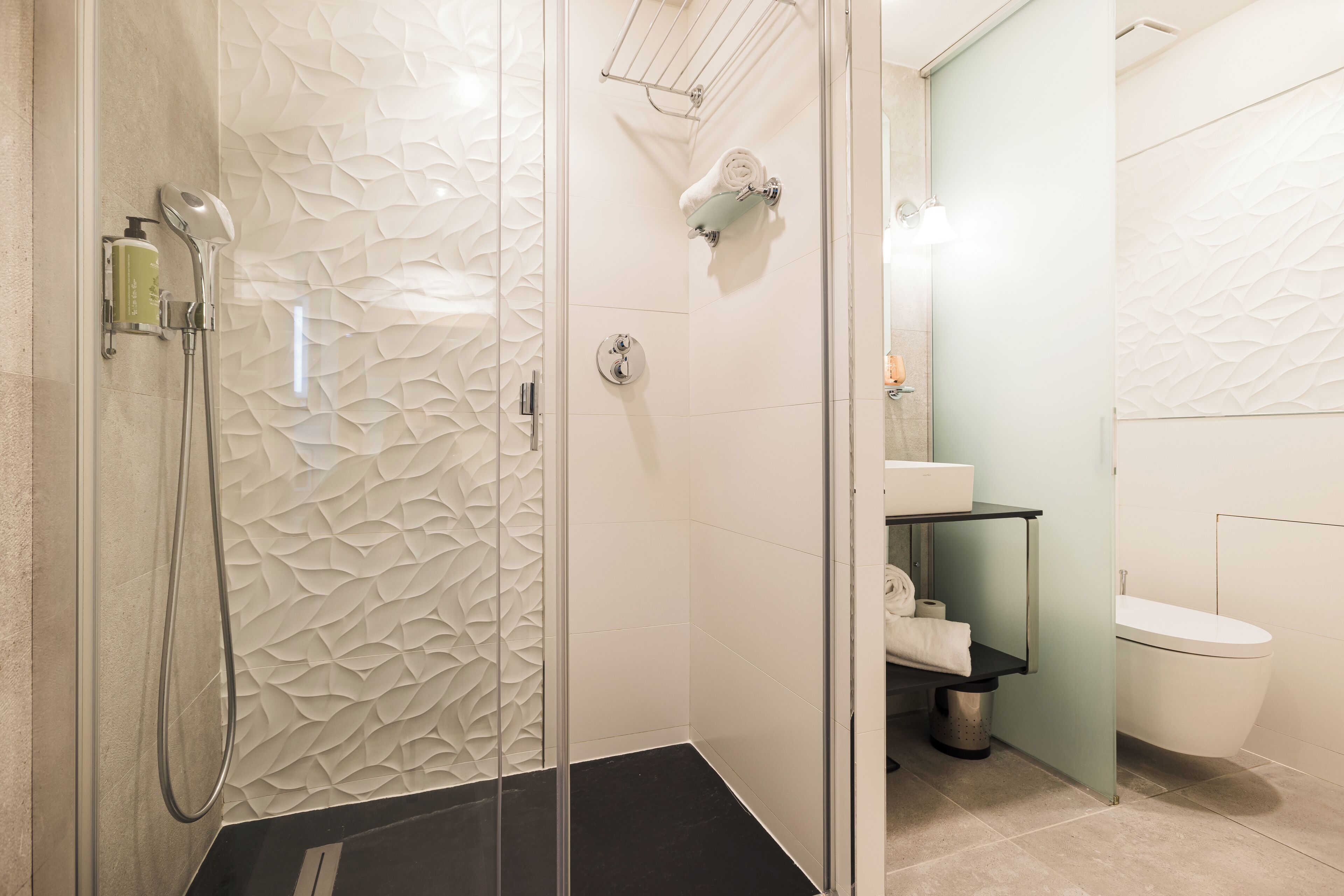 room (business premier) | bathroom | free toiletries, hair dryer, bathrobes, slippers