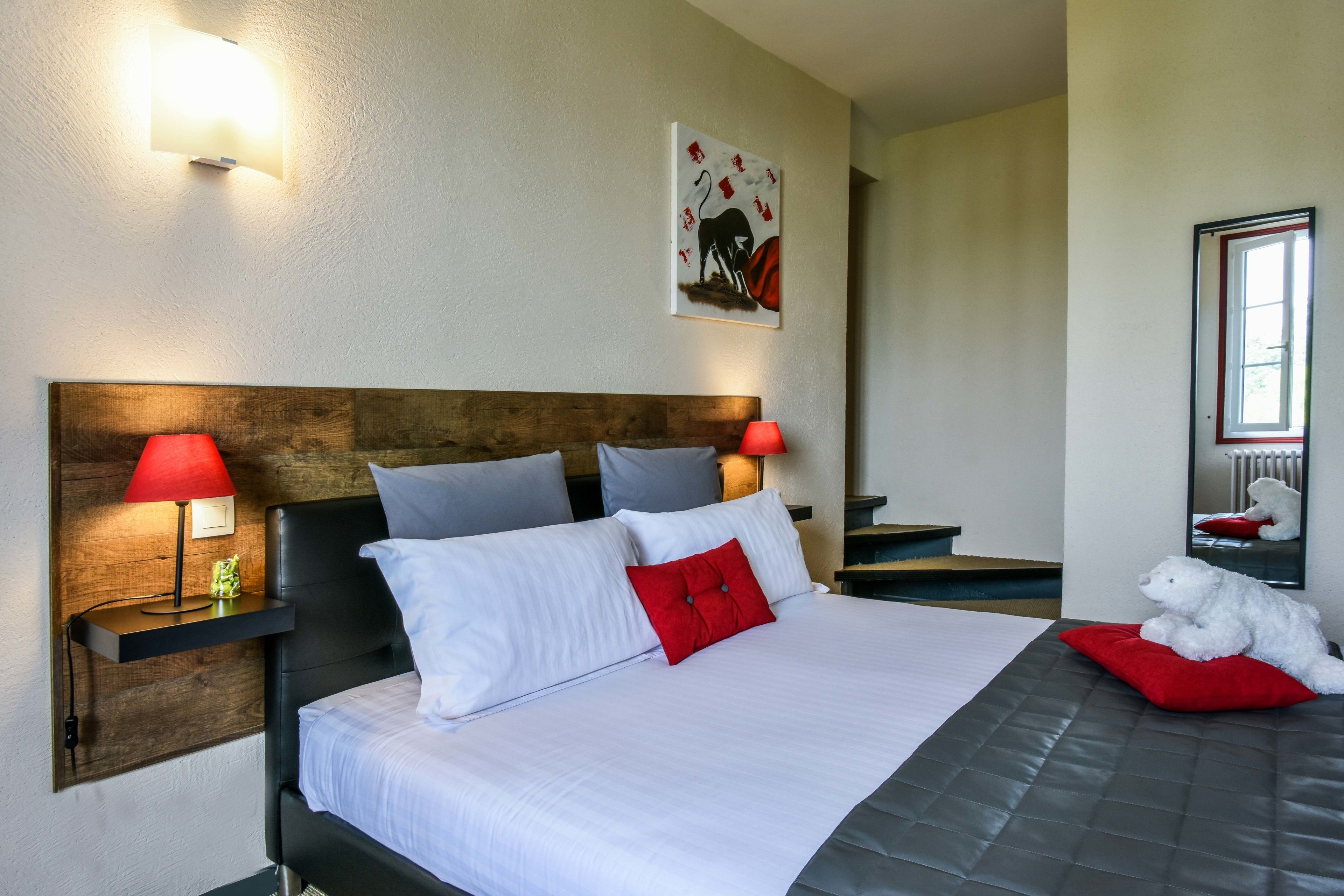 double room | desk, laptop workspace, free wifi, bed sheets