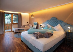 Chambre Double Deluxe | Coffres-forts dans les chambres, bureau, chambres insonorisées