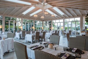 Se sirven desayunos, almuerzos y cenas