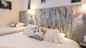 Kamar Twin Comfort | Seprai premium, meja kerja, Wi-Fi gratis, dan seprai linen