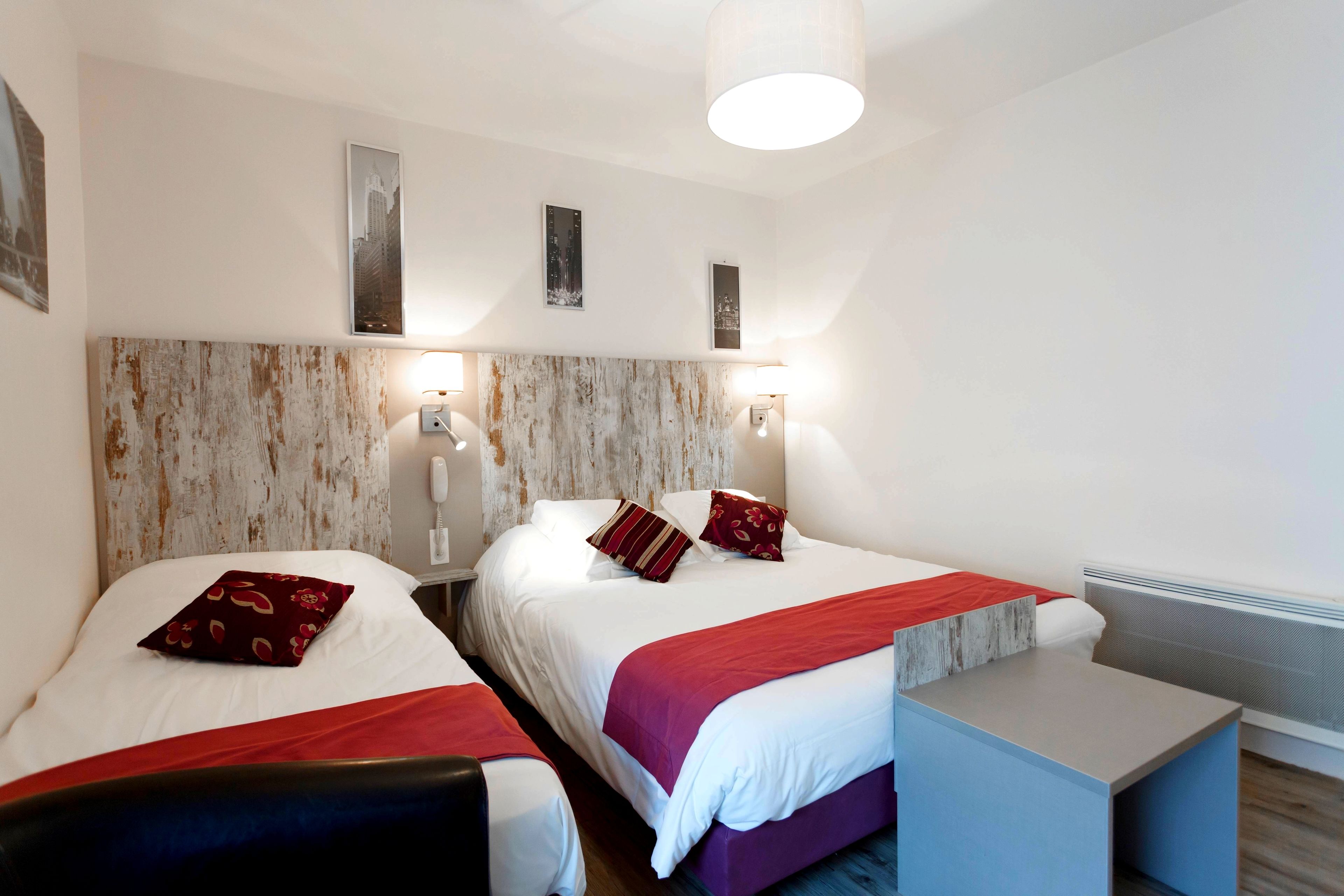 1 bedroom, premium bedding, desk, free wifi