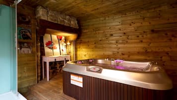 Bañera de hidromasaje interior