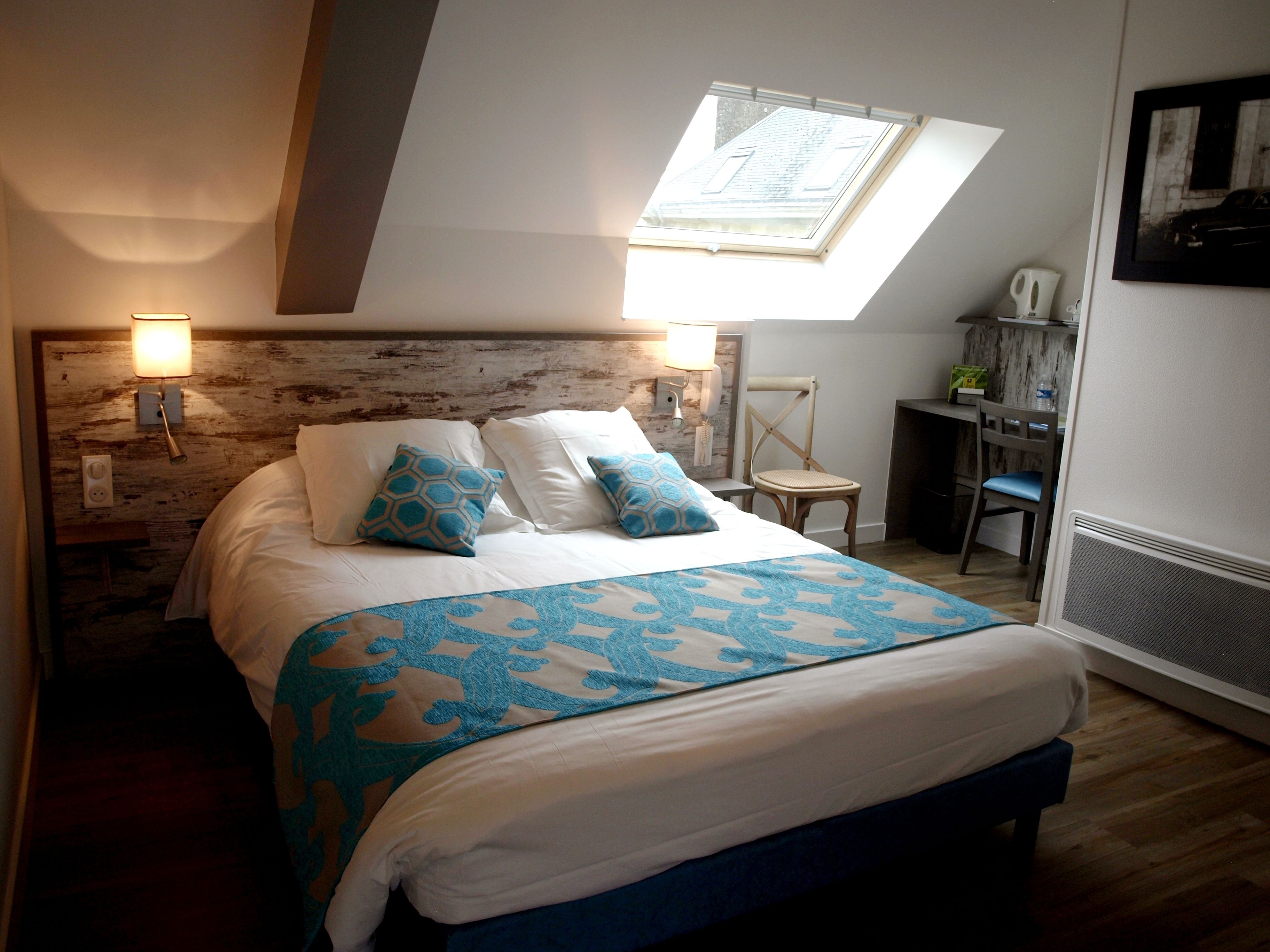 1 bedroom, premium bedding, desk, free wifi