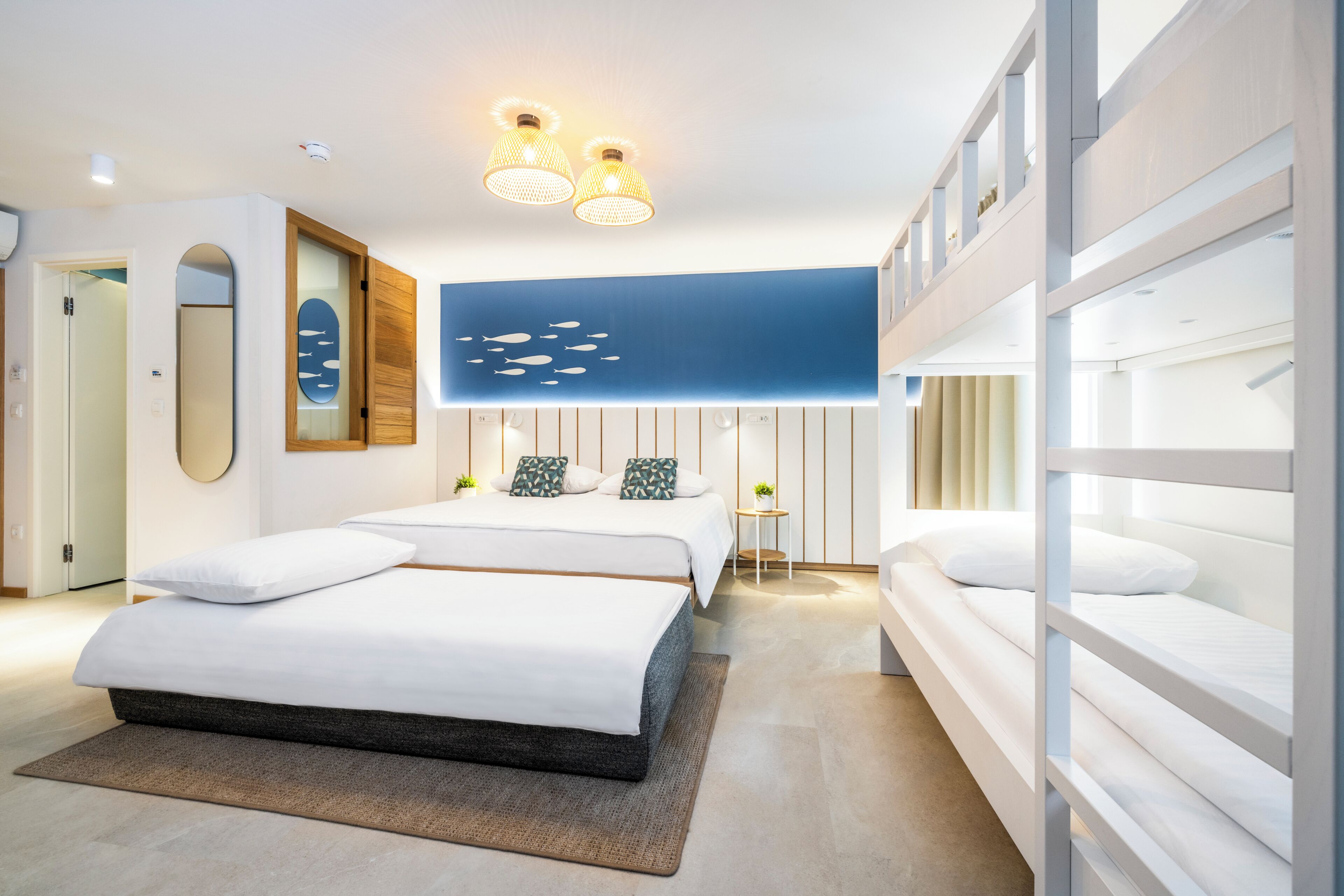 Standard Studio | In-room safe, desk, blackout curtains, free WiFi