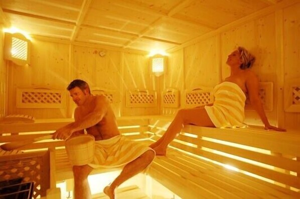 Sauna, steam room, Turkish bath, body treatments, hot stone massages