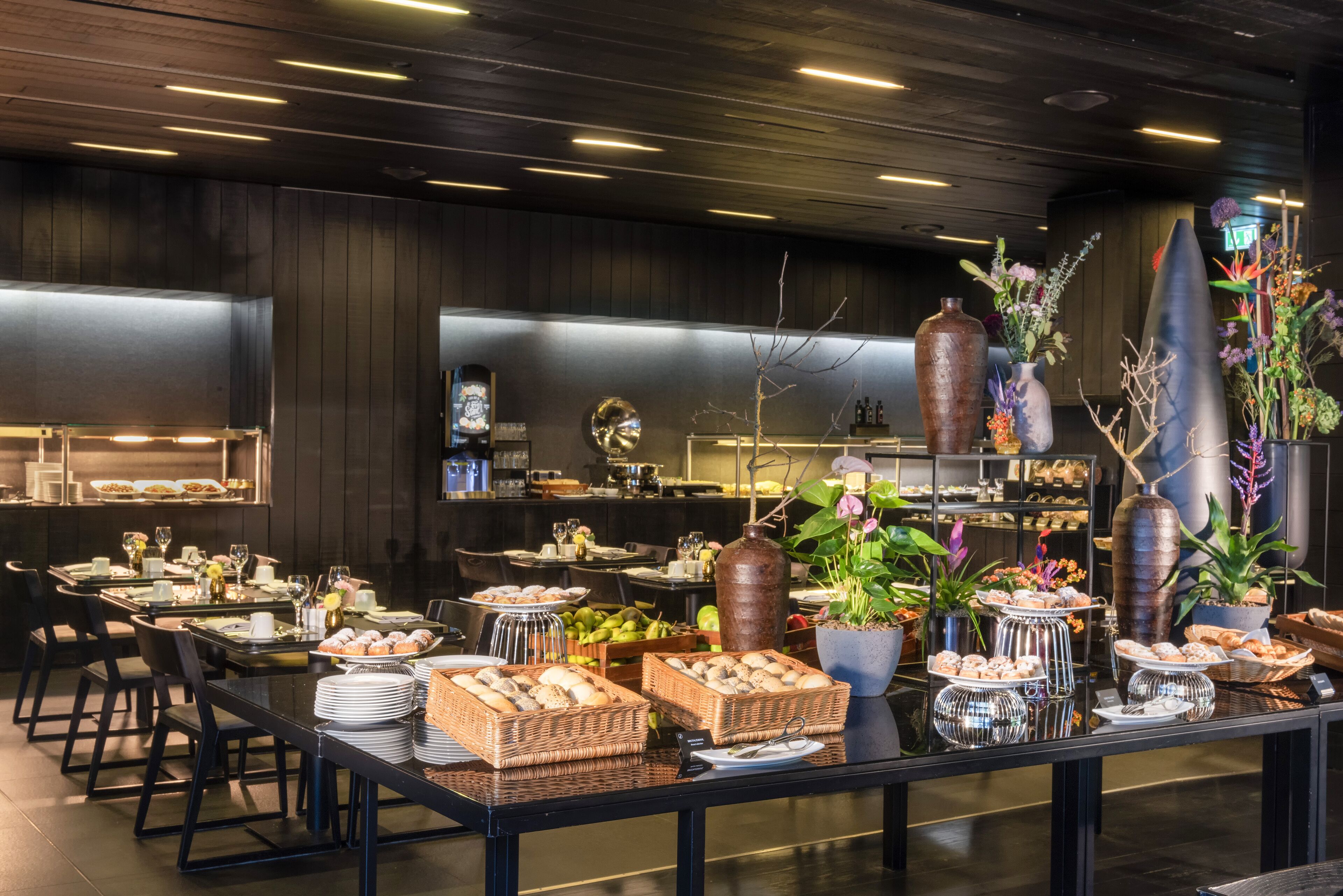 Daily buffet breakfast (EUR 25.00 per person)