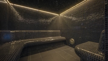 Sauna, steam room, massages