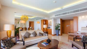 Pillowtop beds, minibar, in-room safe, desk