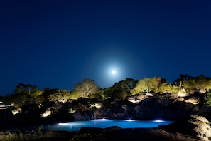 Indoor pool, outdoor pool, pool loungers