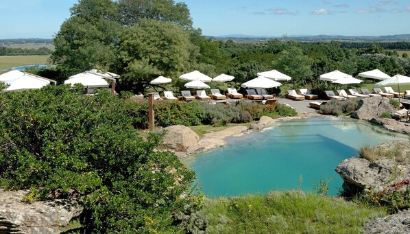 Indoor pool, outdoor pool, sun loungers