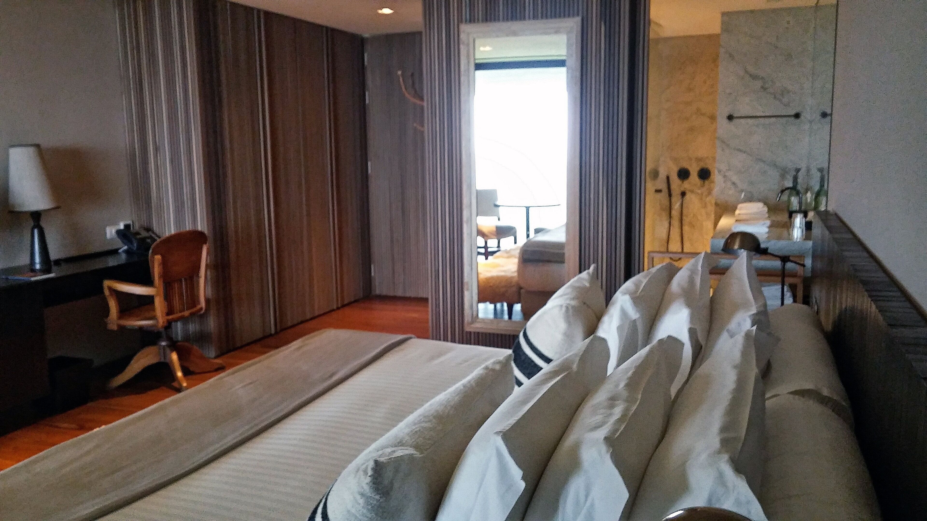 Egyptian cotton sheets, premium bedding, memory foam beds, minibar