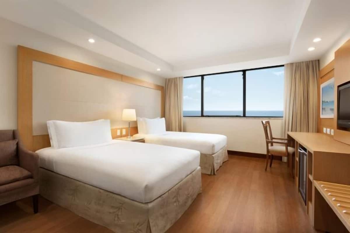 Hypo-allergenic bedding, minibar, in-room safe, individually decorated