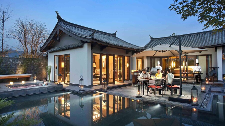 Pullman Lijiang Resort and Spa