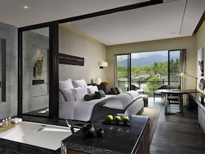 1 bedroom, premium bedding, down duvets, minibar - Pullman Lijiang Resort and Spa (Lijiang)
