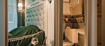 Royal City Hotel