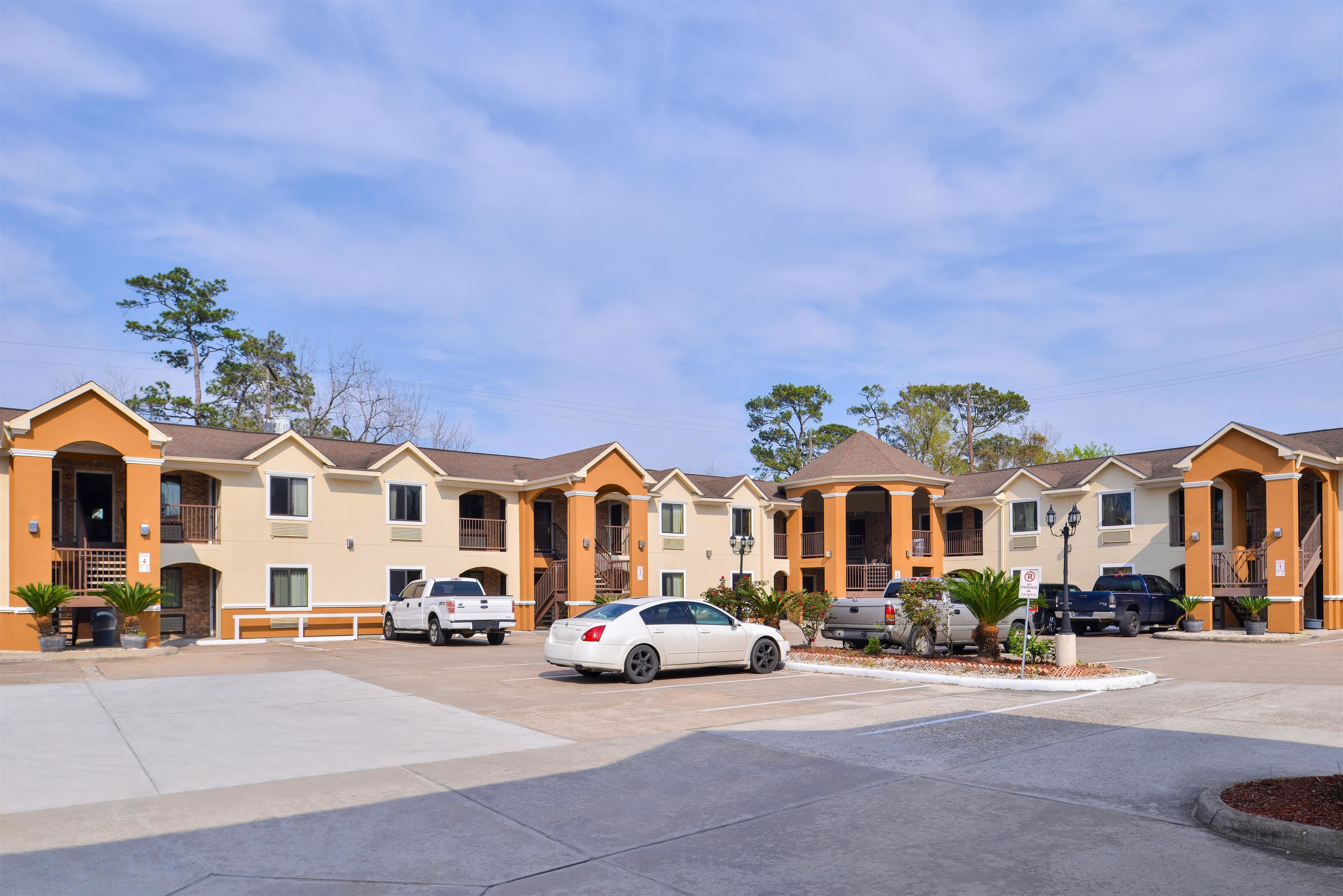 Photo - Americas Best Value Inn Medical Center Downtown