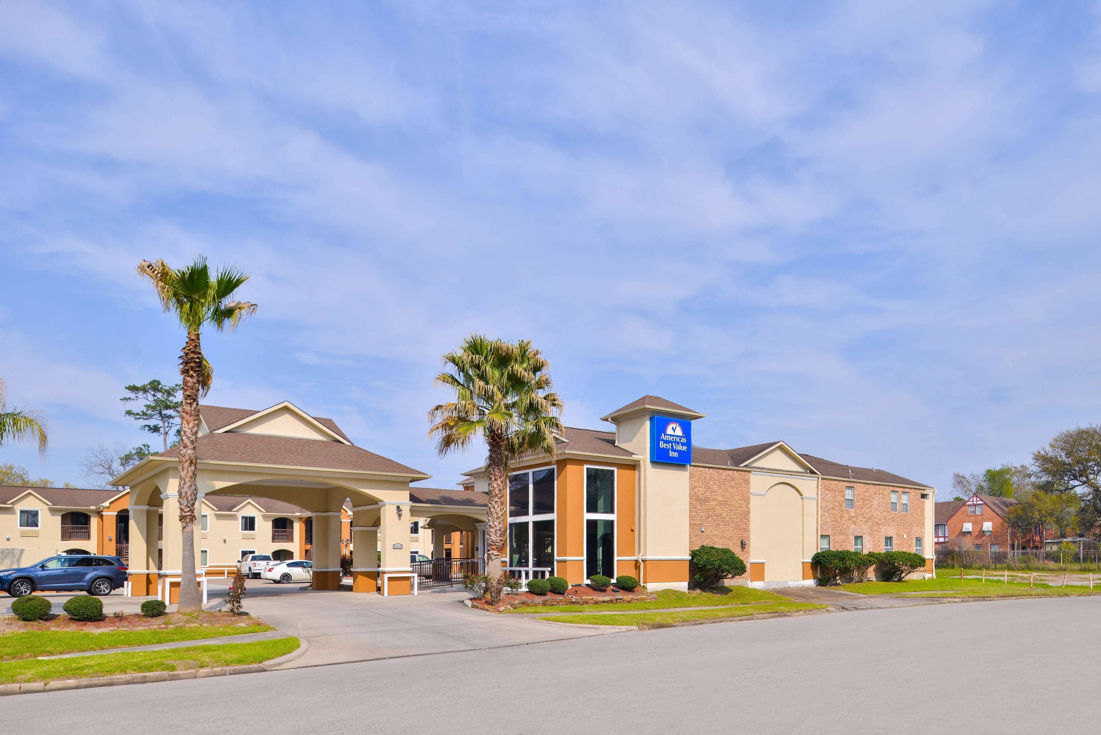 Photo - Americas Best Value Inn Medical Center Downtown