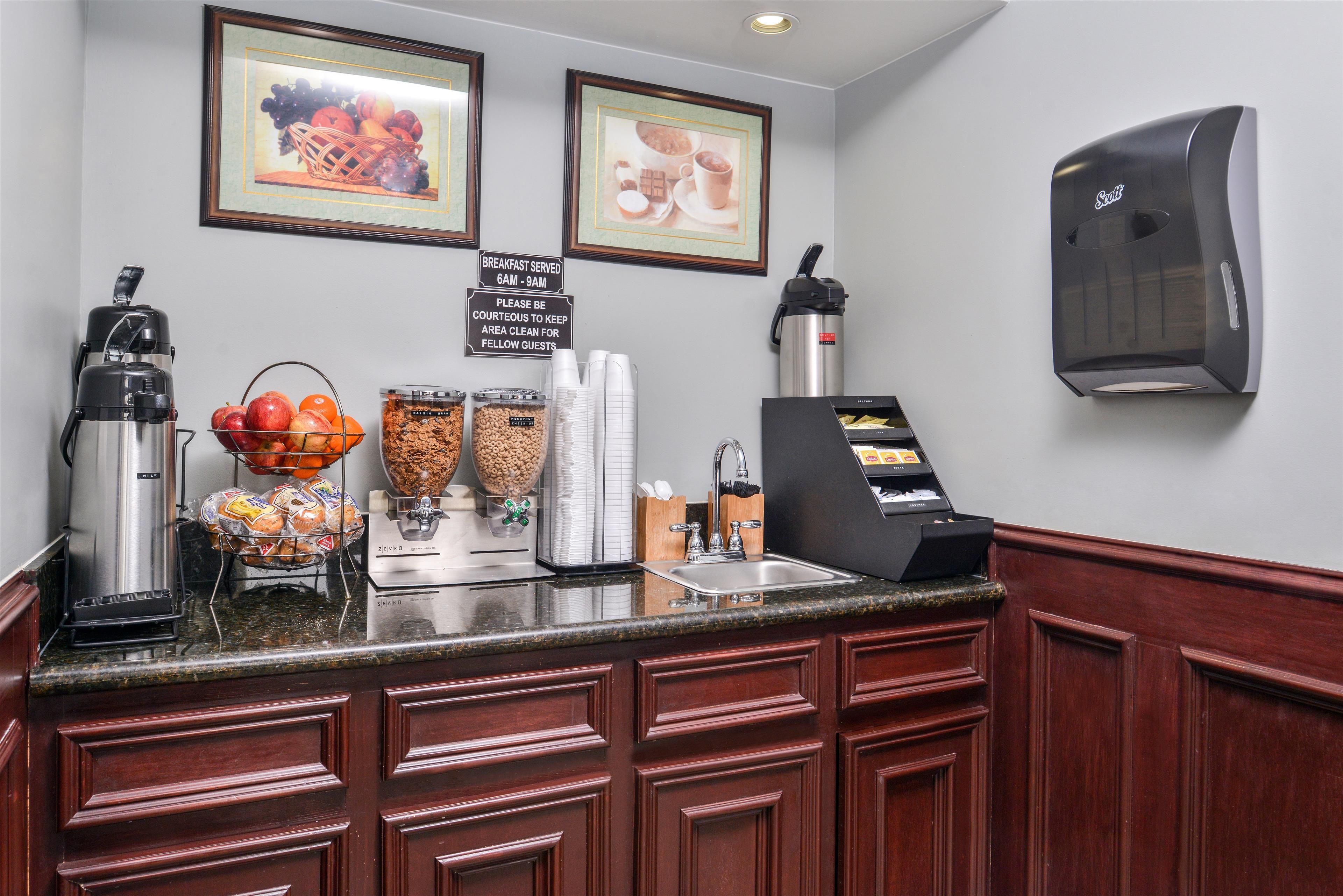 Photo - Americas Best Value Inn Medical Center Downtown