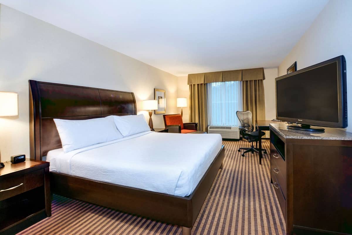 Premium bedding, Select Comfort beds, in-room safe, desk