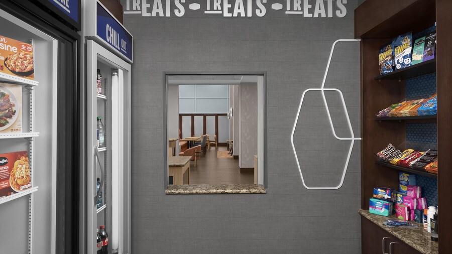 Hampton Inn & Suites Huntersville