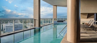 The Westin Houston, Memorial City