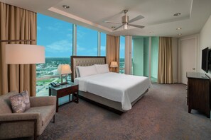 Apartment, 1 Bedroom, Balcony (SW-M) | 1 bedroom, premium bedding, minibar, in-room safe - The Westin Houston, Memorial City (Houston)
