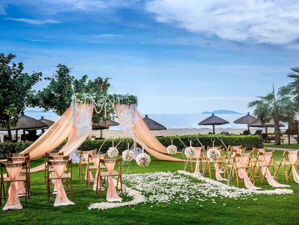 Indoor wedding