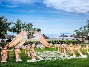 Indoor wedding