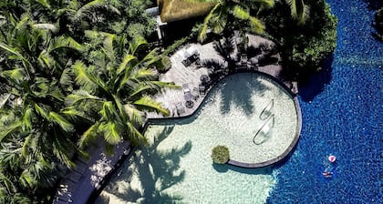 Pullman Oceanview Sanya Bay Resort & Spa