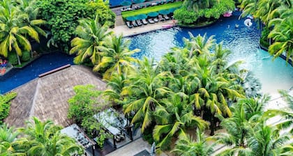 Pullman Oceanview Sanya Bay Resort & Spa